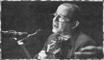 Silvio cantanado - blanco y negro